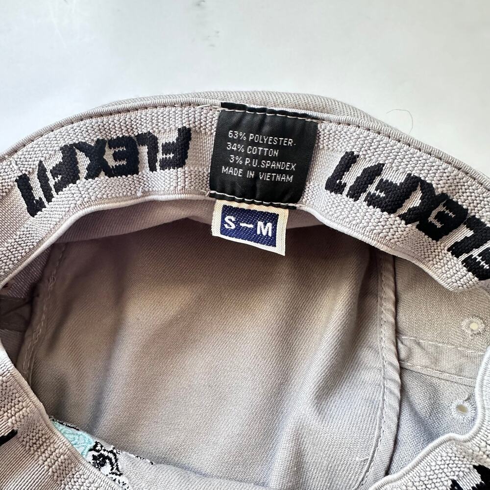 Roxy Cadet Gray Flex Fit Women's S/M Hat - Excellent! - Picture 4 of 5